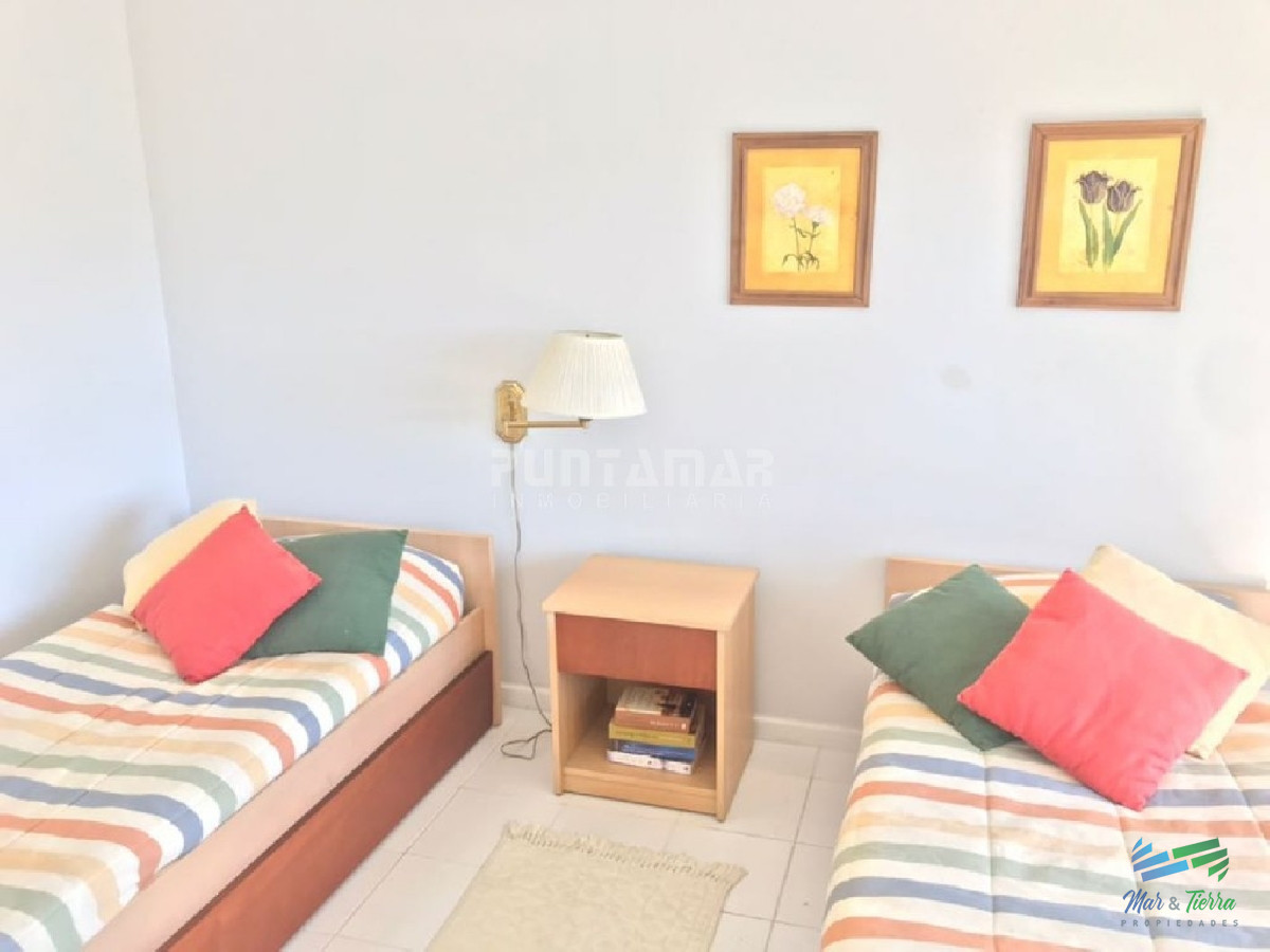 Apartamento ID.2146 - HERMOSO APARTAMENTO CON UNA AMPLIA TERRAZA , UBICADO A UNA CUADRA DE PLAYA MANSA, MUY LINDA VISTA DESPEJADA EN UN ENTORNO DE NATURALEZA Y VERDE.