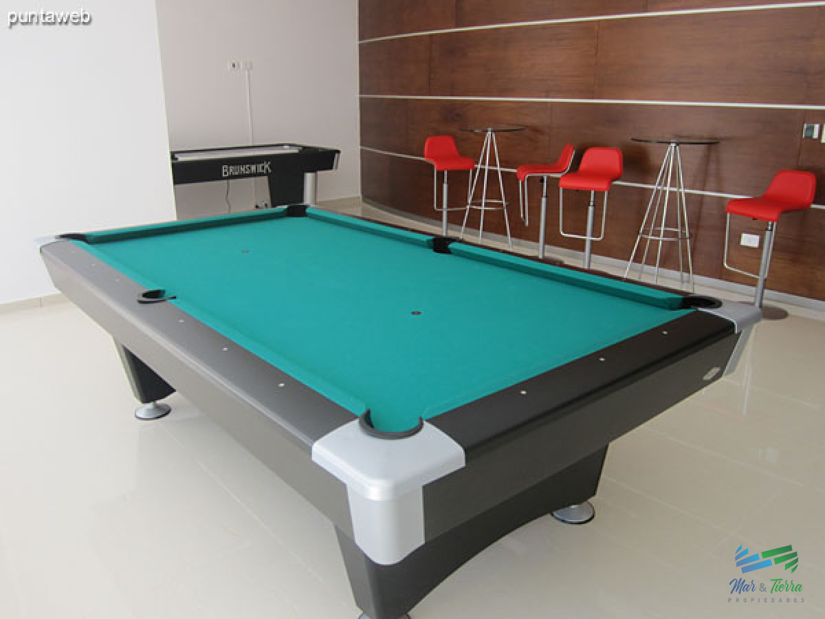 Apartamento ID.3923 - Venta Alquiler apartamento 3 dormitorios 2 baños playa brava punta del este