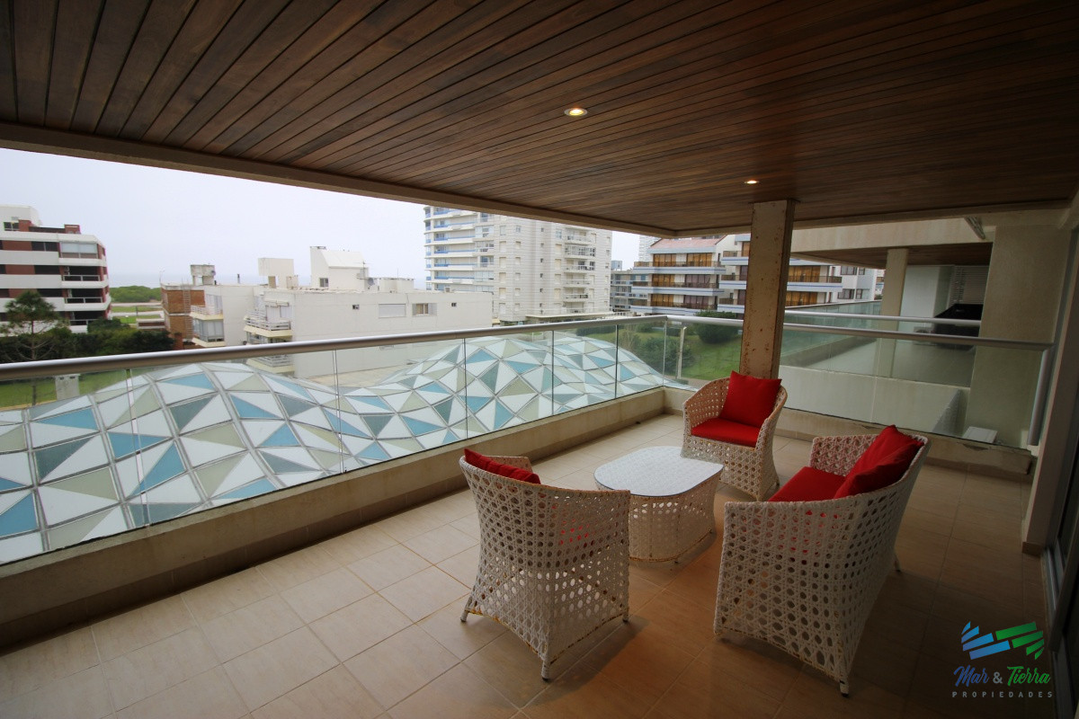 Brava - GoPunta - Portal Inmobiliario de Punta del Este - Maldonado