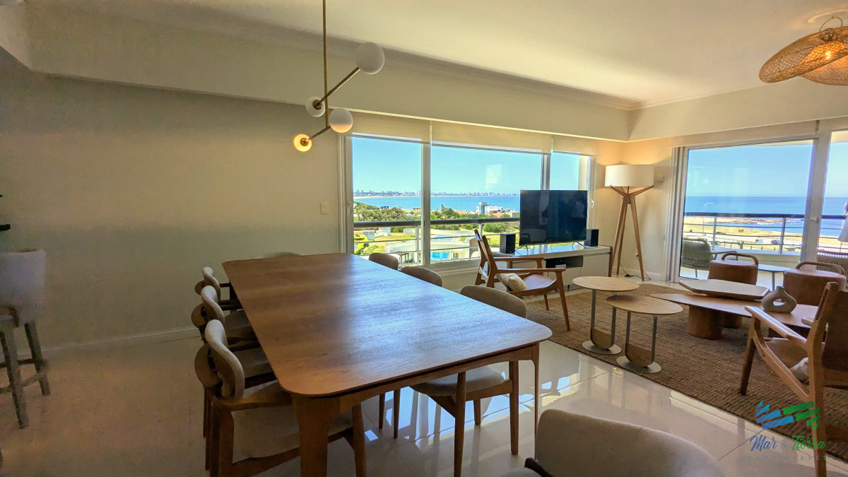Apartamento ID.4211 - Venta de Apartamento 4 DORMITORIOS con vista al mar en VERAMANSA