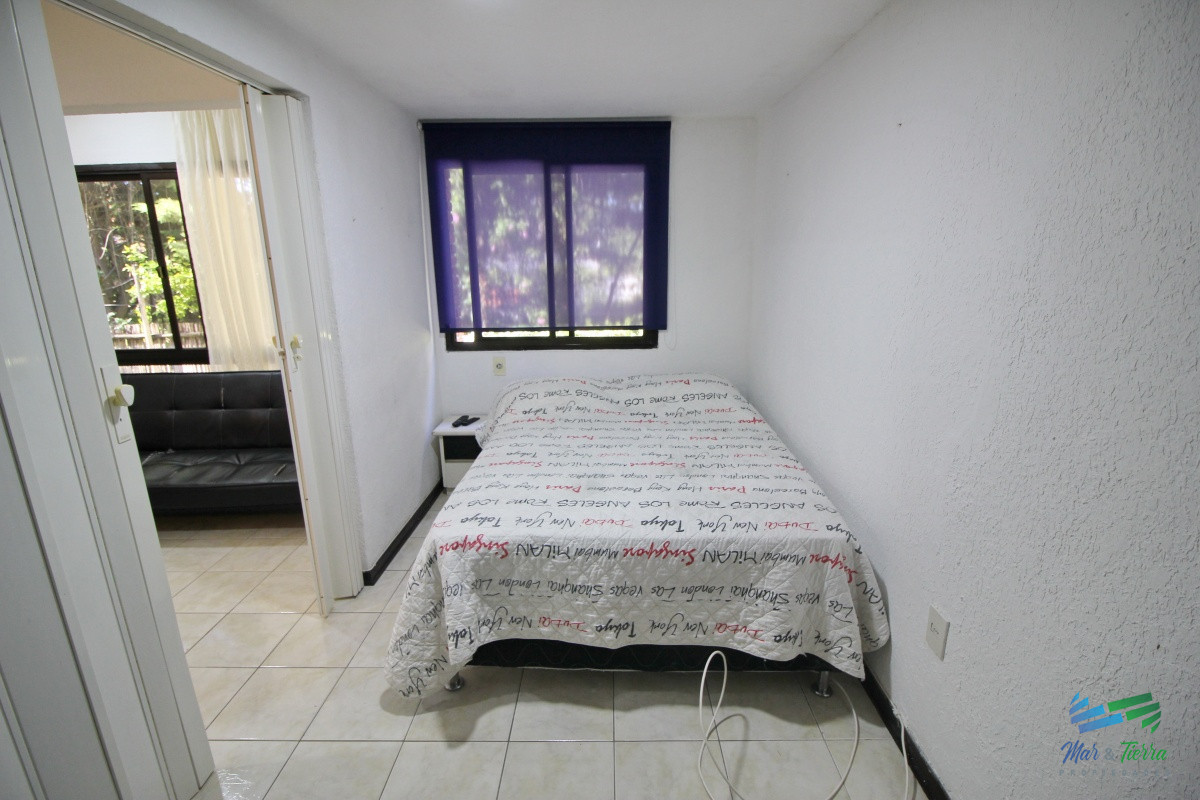 Apartamento ID.2345 - Vendo apartamento 1 dormitorio y garaje, cerca shopping, Punta del Este