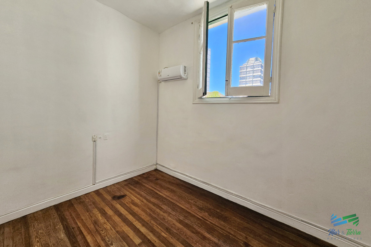 Apartamento ID.5721 - ALQUILER ANUAL Y VENTA EN LA PENÍNSULA, UN DORMITORIO, PUNTA DEL ESTE 