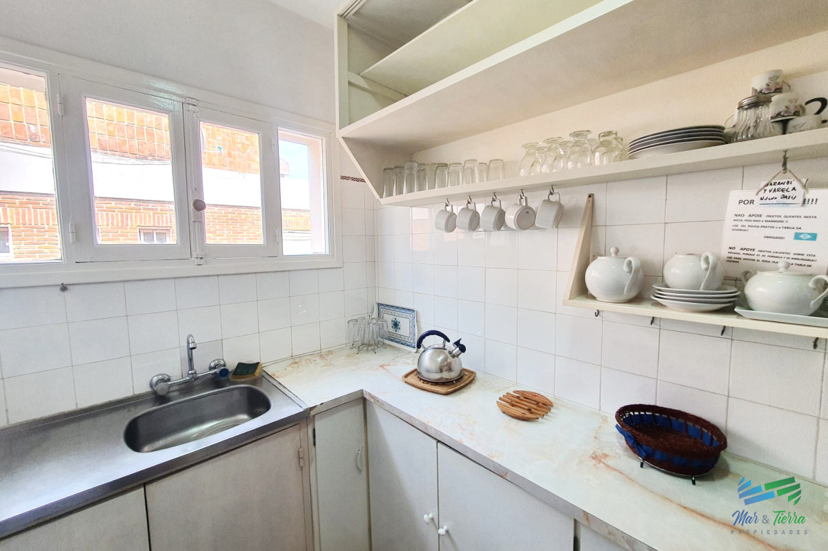 DEPARTAMENTO EN VENTA, 1 DORMITORIO, SOBRE CALLE 20, PENÍNSULA. BAJOS GASTOS COMUNES!! - GoPunta - Portal Inmobiliario de Punta del Este - Maldonado