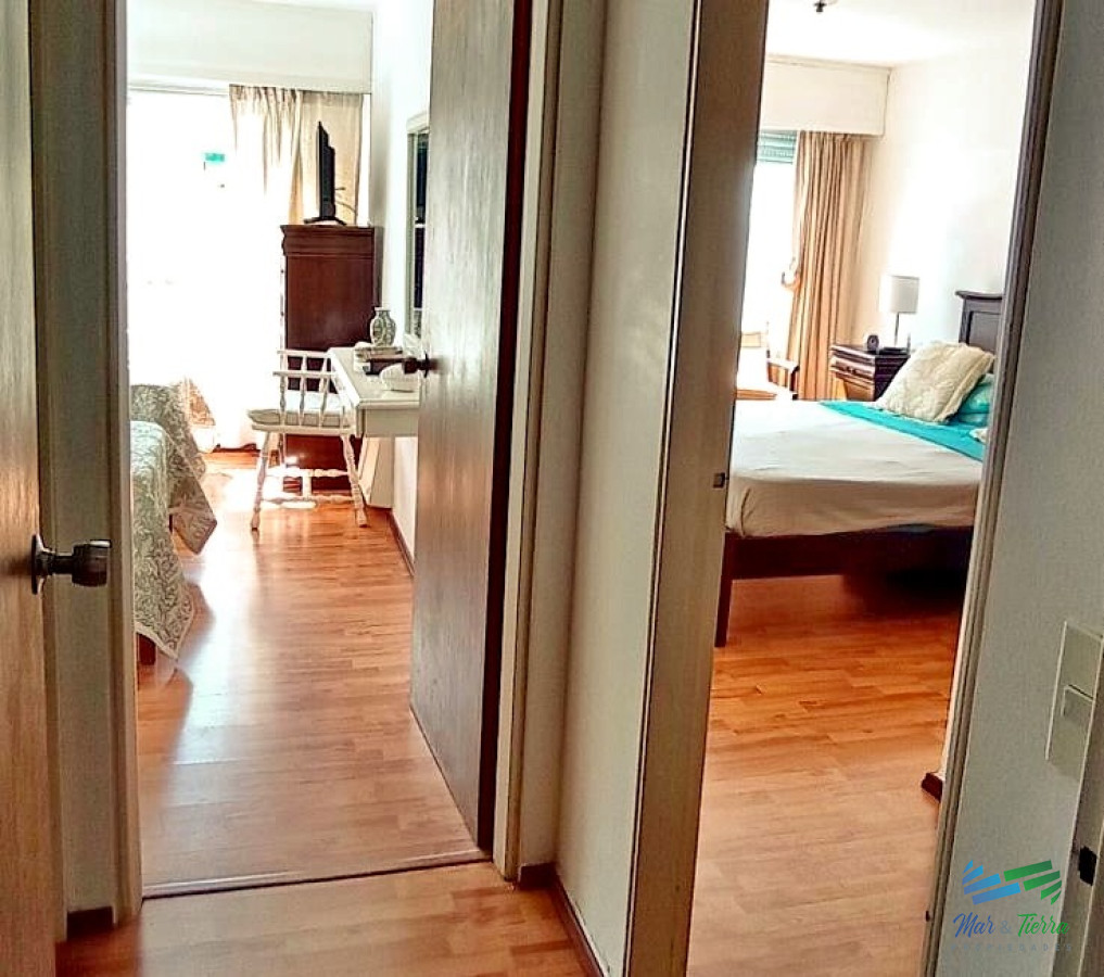 Apartamento ID.4619 - Venta de apartamento 2 dormitorios 2 baños en Peninsula de Punta del Este con impresionante vista