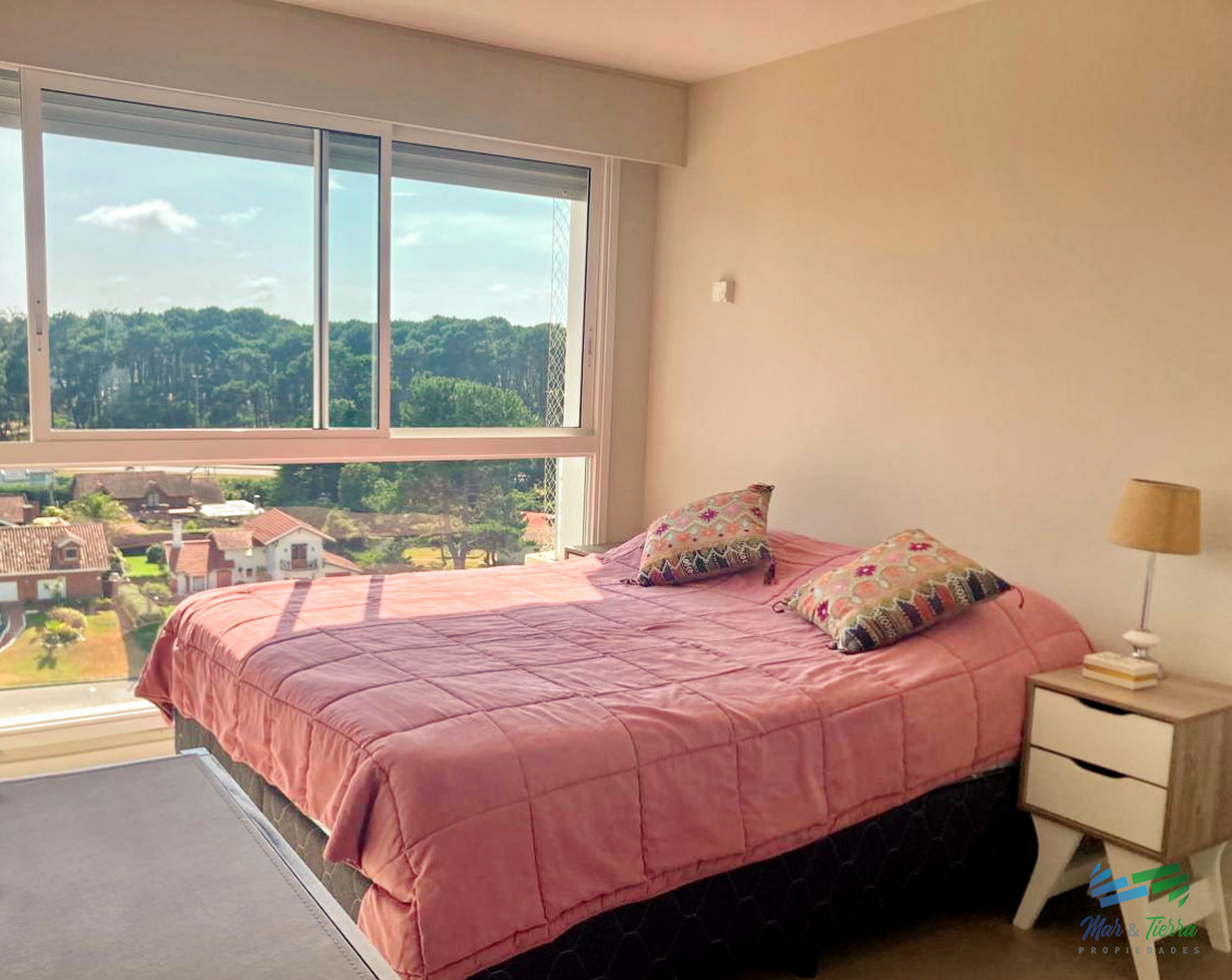 Apartamento ID.4782 - APARTAMENTO EN VENTA, DOS DORMITORIOS, EN TORRE CON SERVICIOS. 