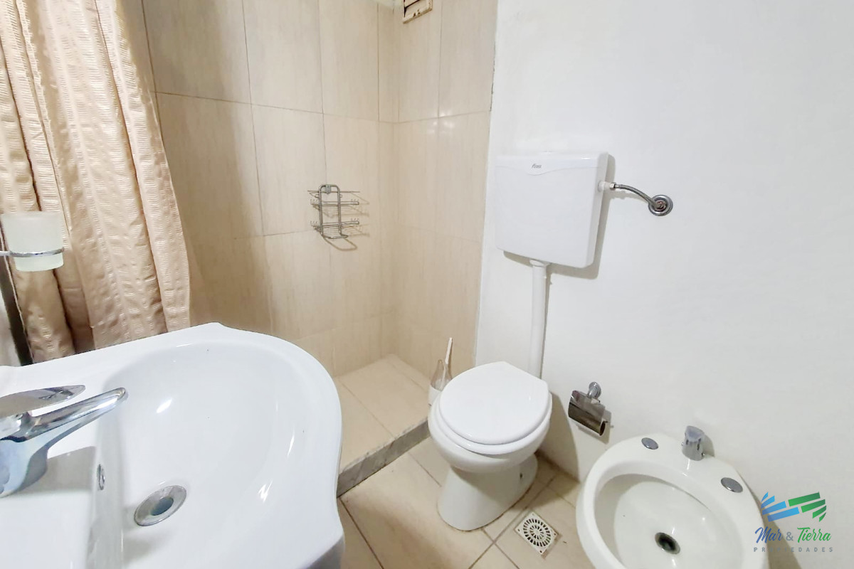 Apartamento ID.3713 - Oportunidad!!! Vendo apartamento 2 dormitorios en centro Maldonado