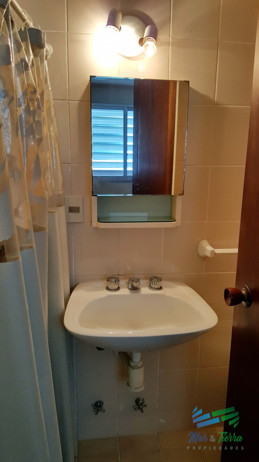 Apartamento ID.1243 - Vendo apartamento 3 dormitorios, frente al mar en Peninsula, Punta del Este