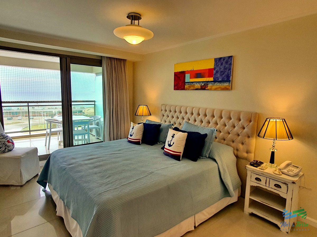 Apartamento ID.3928 - Vendo apartamento 3 dormitorios en Torre Imperiale, primera linea brava, vista al mar, excelentes amenities, Punta del Este.