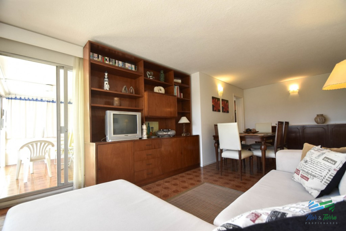Apartamento ID.2479 - Apartamento de 2 dormitorios ,Punta del Este