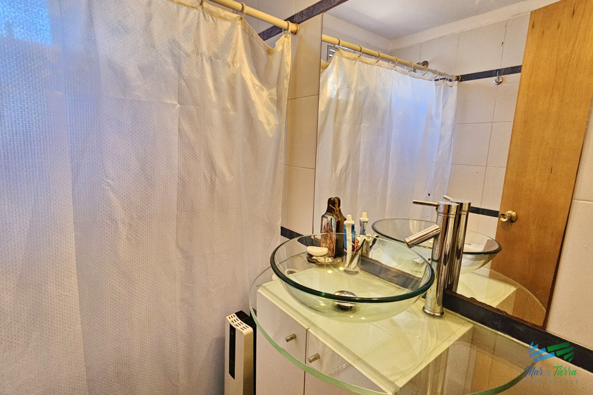 Apartamento ID.5002 - En venta 2 Dormitorios con garaje en Aidy Grill, Punta del Este