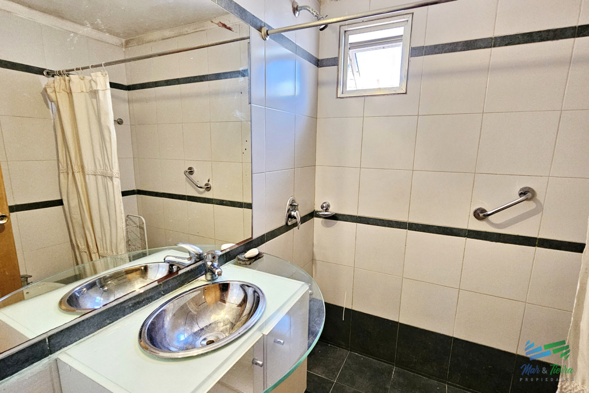 Apartamento ID.5002 - En venta 2 Dormitorios con garaje en Aidy Grill, Punta del Este