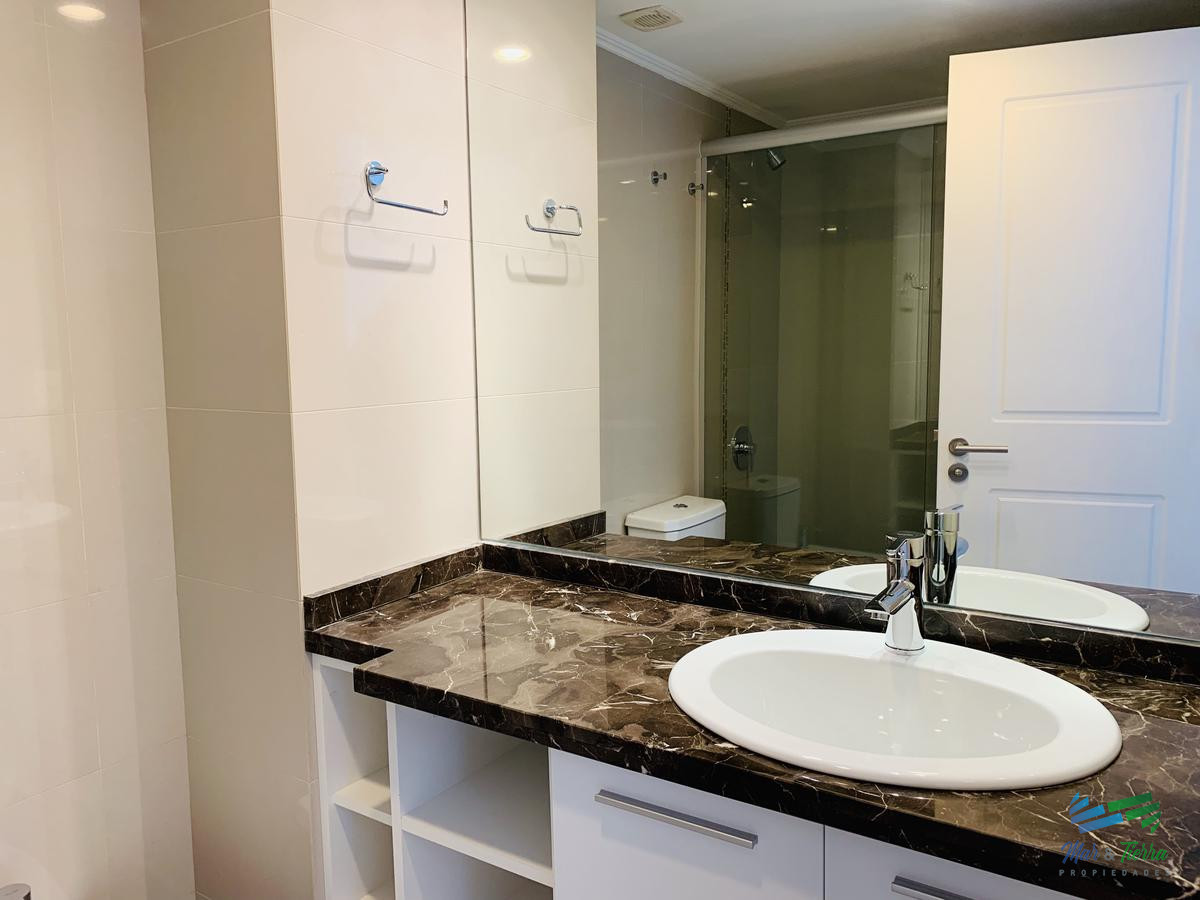 Apartamento ID.2697 - Imperdible oportunidad en torre con excelentes servicios!!!