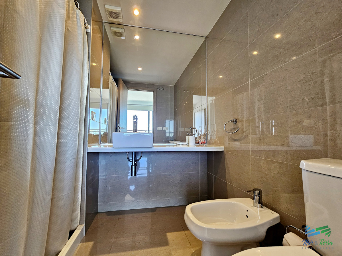 Apartamento ID.4950 - Venta de apartamento a estrenar full amenities 2 dormitorios en playa brava Punta del Este 