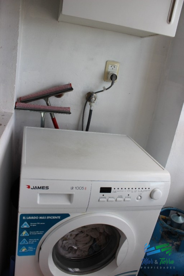 Apartamento ID.2302 - EN VENTA.. PISO ALTO CON VISTA AL PUERTO Y LA BRAVA !! MUY LUMINOSO