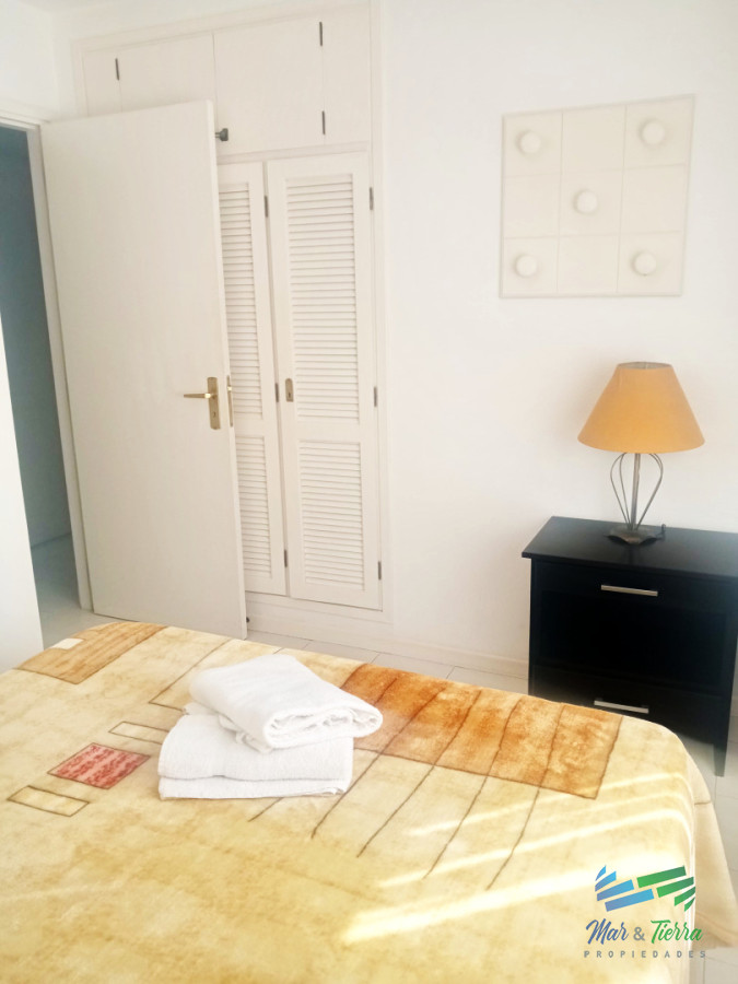 Apartamento ID.5636 - Venta de apartamento 3 dormitorios en península Punta del este 