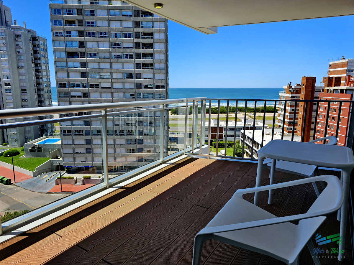 Apartamento ID.4952 - Venta de apartamento 2 dormitorios en Onix Punta del este playa Brava 