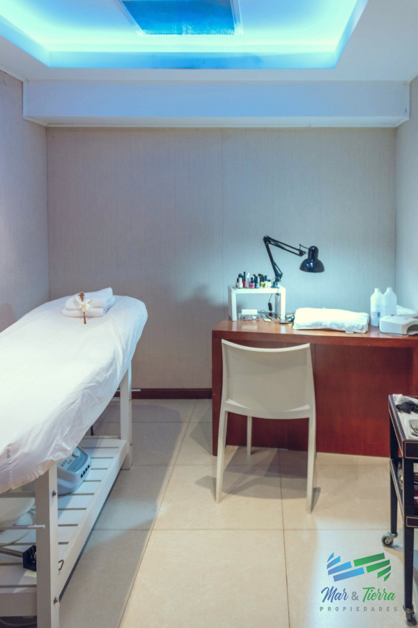 Apartamento ID.3947 - Venta de apartamento dúplex en complejo Veramansa sobre playa Mansa de punta del Este