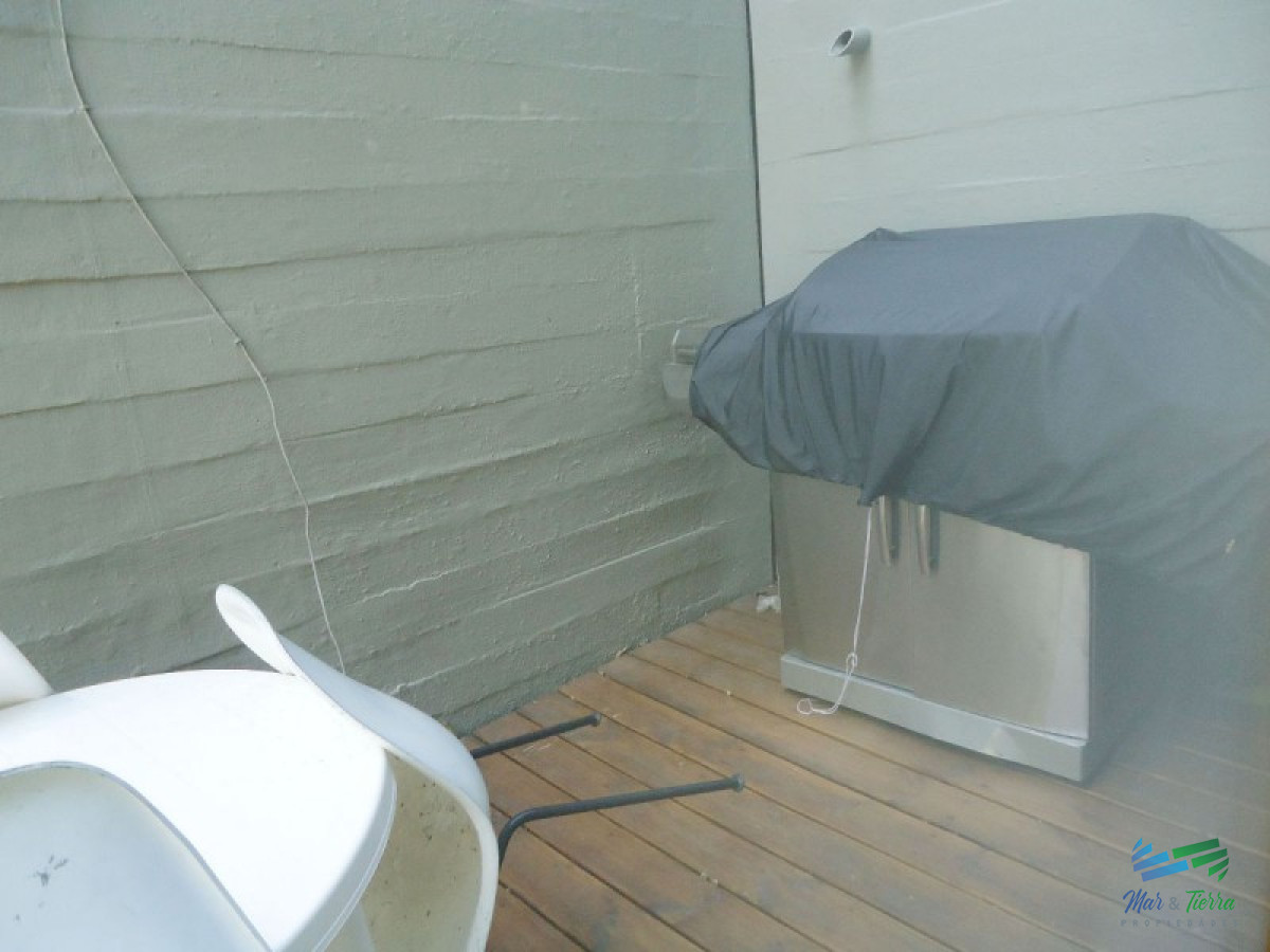 Apartamento ID.1513 - Dpto.reciclado, amplio y luminoso, con vistas de casi 360º.