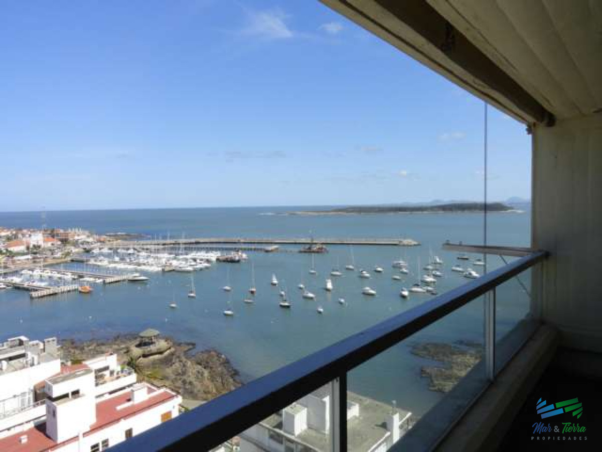 Apartamento ID.2598 - Vendo apartamento 3 dormitorios con vista al Puerto en Peninsula, Punta del Este.