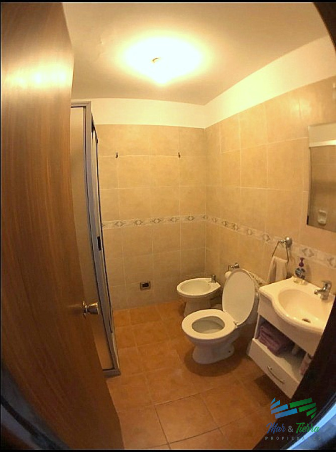 Apartamento ID.2742 - Vendo apartamento 3 dormitorios reciclado en Península, Punta del Este