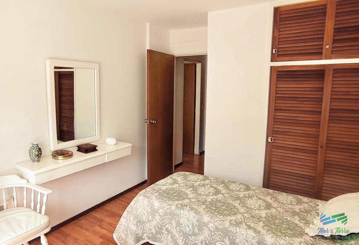 Apartamento ID.4619 - Venta de apartamento 2 dormitorios 2 baños en Peninsula de Punta del Este con impresionante vista
