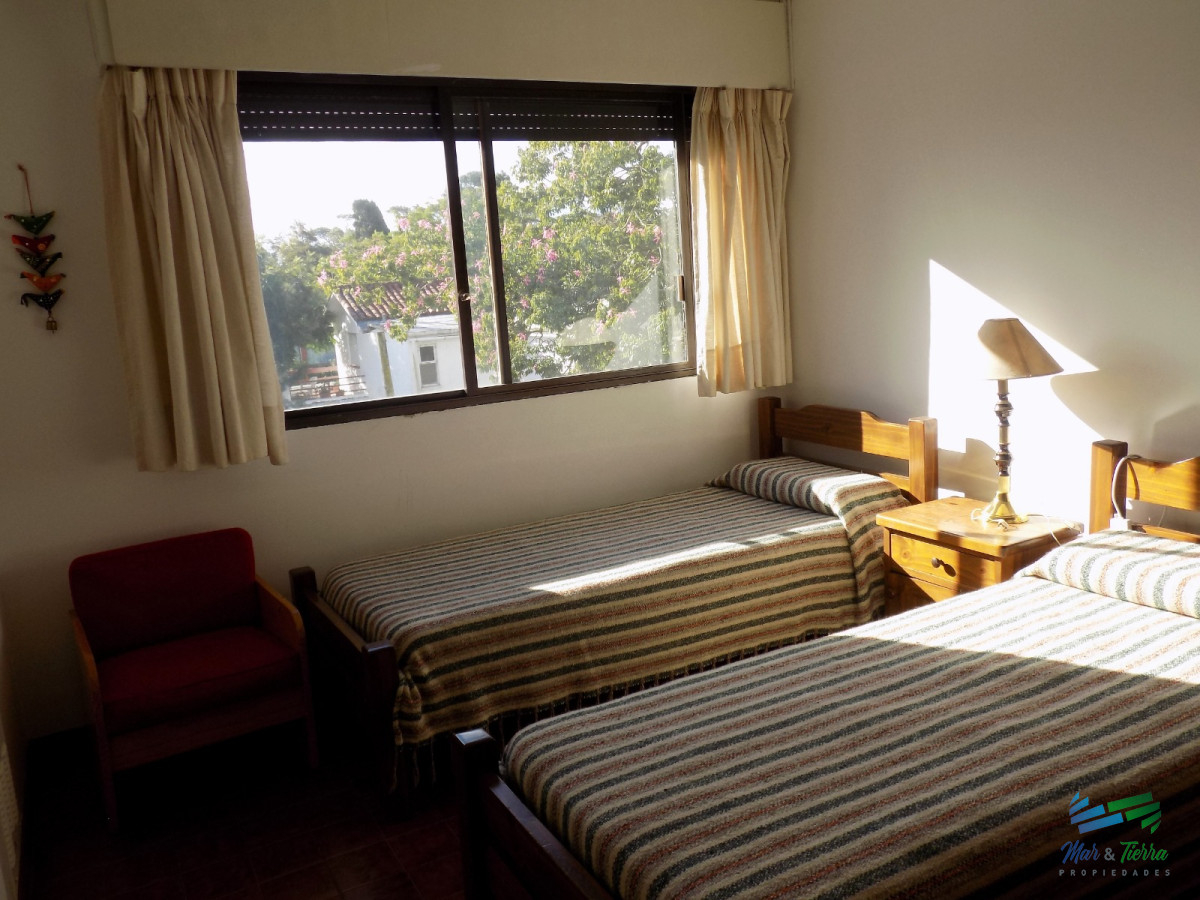 Apartamento ID.2190 - Vendo apartamento 3 dormitorios frente a playa mansa, Punta del Este.