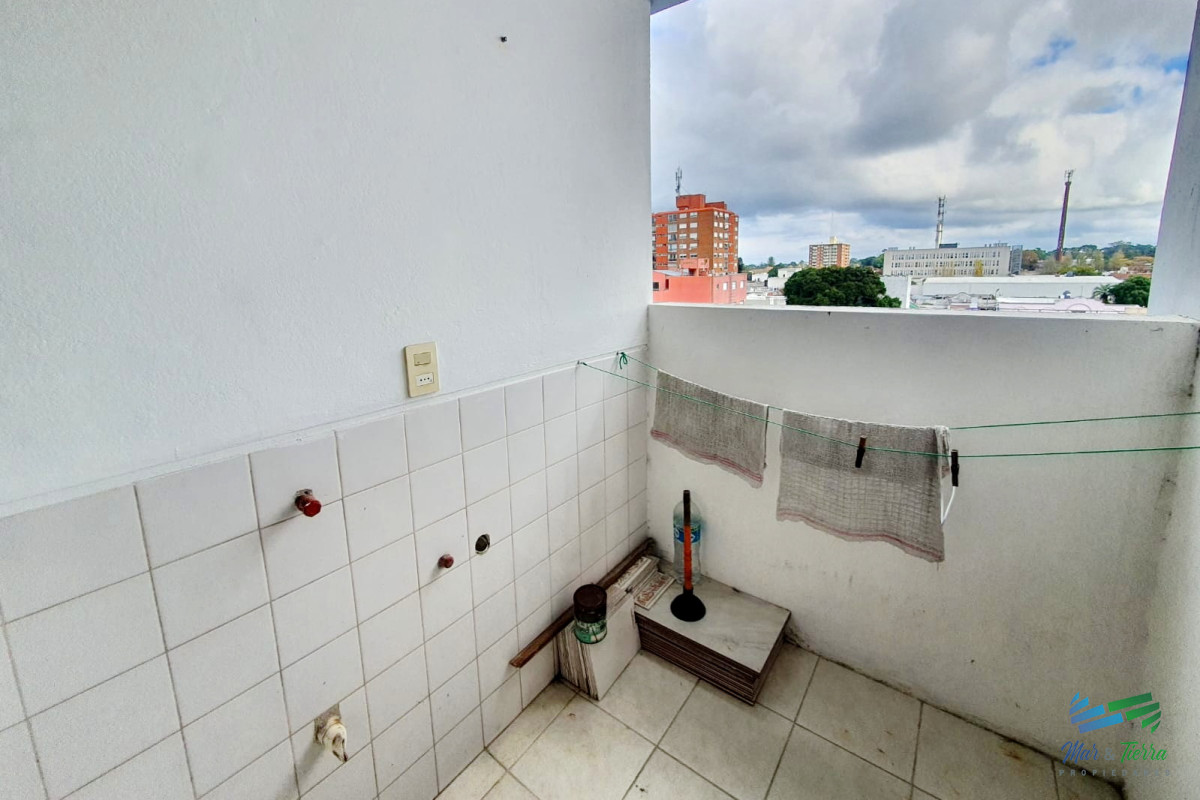Apartamento ID.3713 - Oportunidad!!! Vendo apartamento 2 dormitorios en centro Maldonado