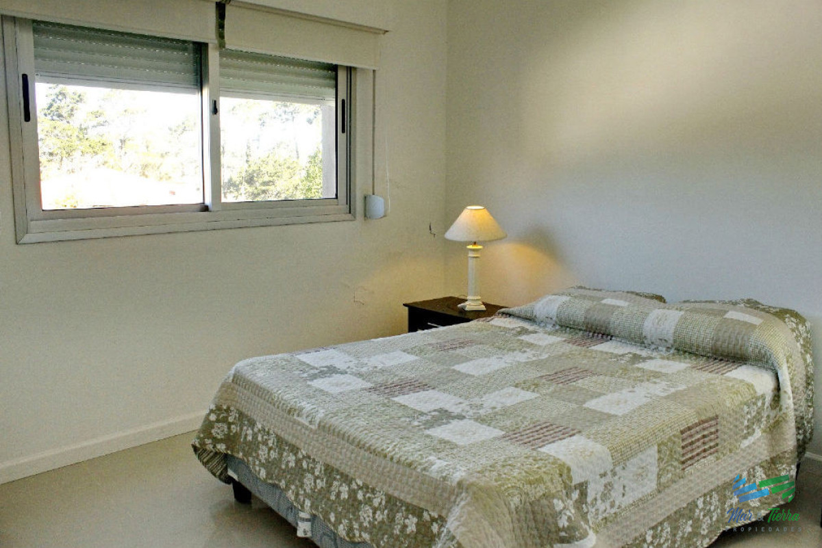 Apartamento ID.1034 - En venta apartamento 2 dormitorios con parrillero propio y piscina en San Rafael, Punta del Este.