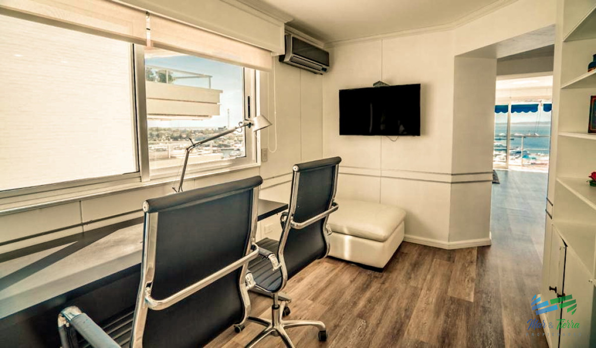Apartamento ID.3070 - Vendo apartamento frente al puerto, 6 dormitorios, Punta del Este