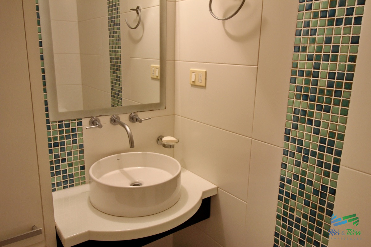 Apartamento ID.6 - En alquiler y venta... oportunidad.. torre de categoría.. a metros del mar!!!