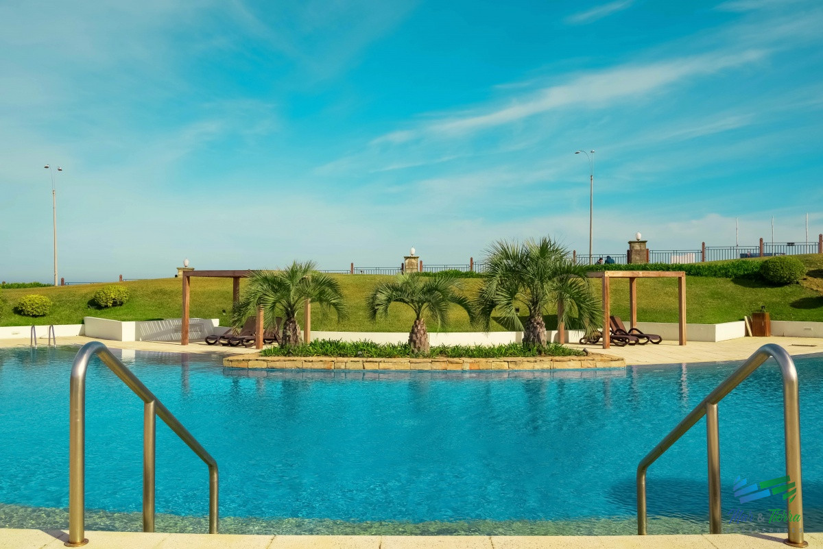 Apartamento ID.4210 - Venta de Apartamento 2 DORMITORIOS en Playa Mansa, Punta del Este