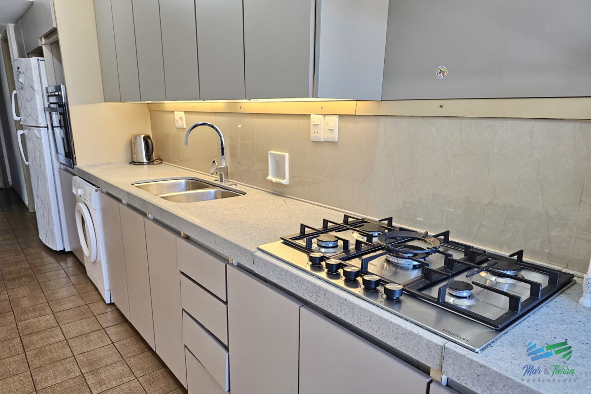 Apartamento ID.53 - Venta de apartamento con 4 dormitorios 4 baños en la península