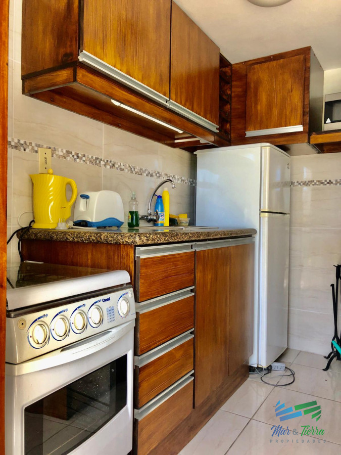 Apartamento ID.2982 - En venta , apartamento muy lindo, reciclado a 100 ms del mar (Brava)