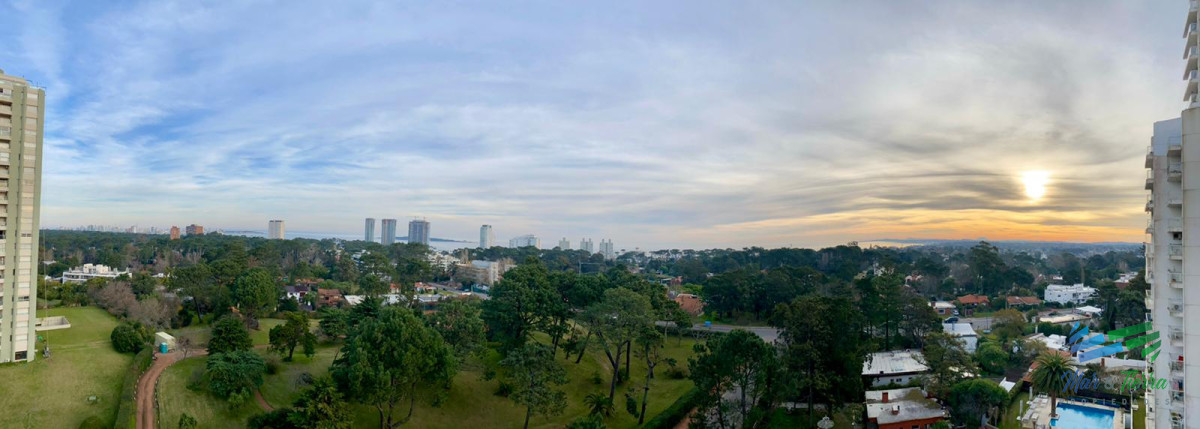 Apartamento ID.2607 - Alquiler anual apartamento 2 dormitorios con servicios en Roosevelt, Punta del Este