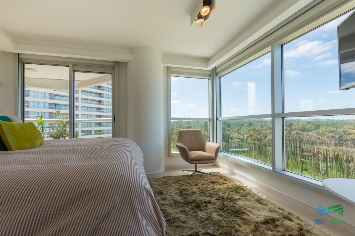 Apartamento ID.2324 - Alquilo excelente apartamento en torre de categoría.