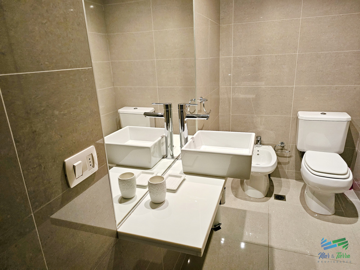Apartamento ID.4951 - Venta de apartamento 1 dormitorio a estrenar full amenities playa Brava Punta del este 