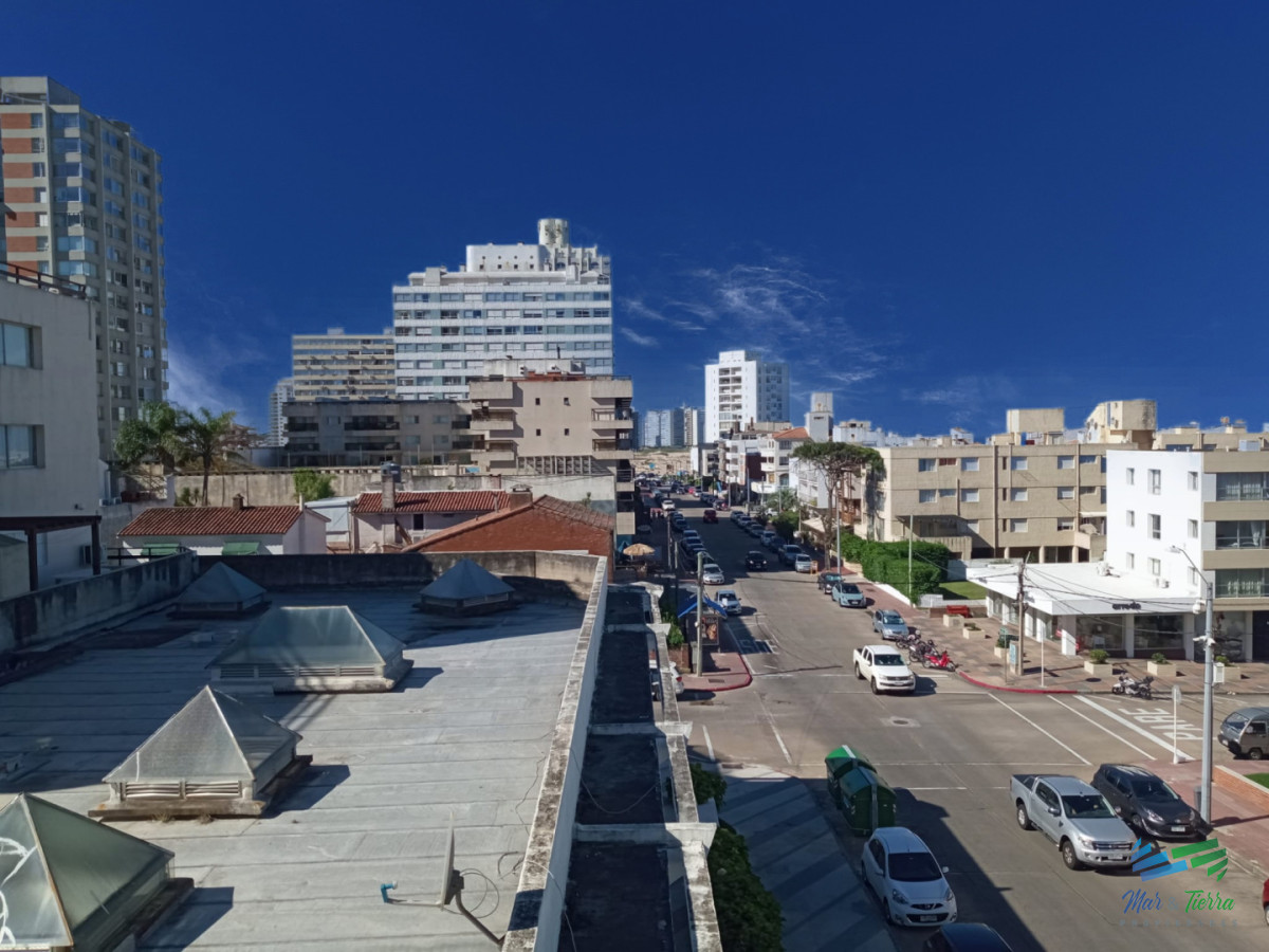 Apartamento ID.5636 - Venta de apartamento 3 dormitorios en península Punta del este 