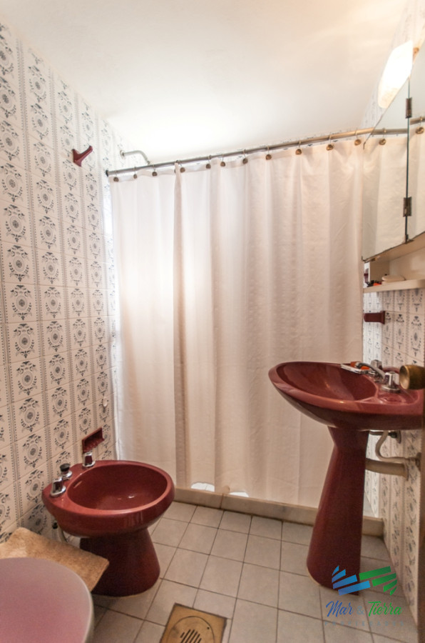 Apartamento ID.2644 - Imperdible... apartamento con espectacular vista al mar