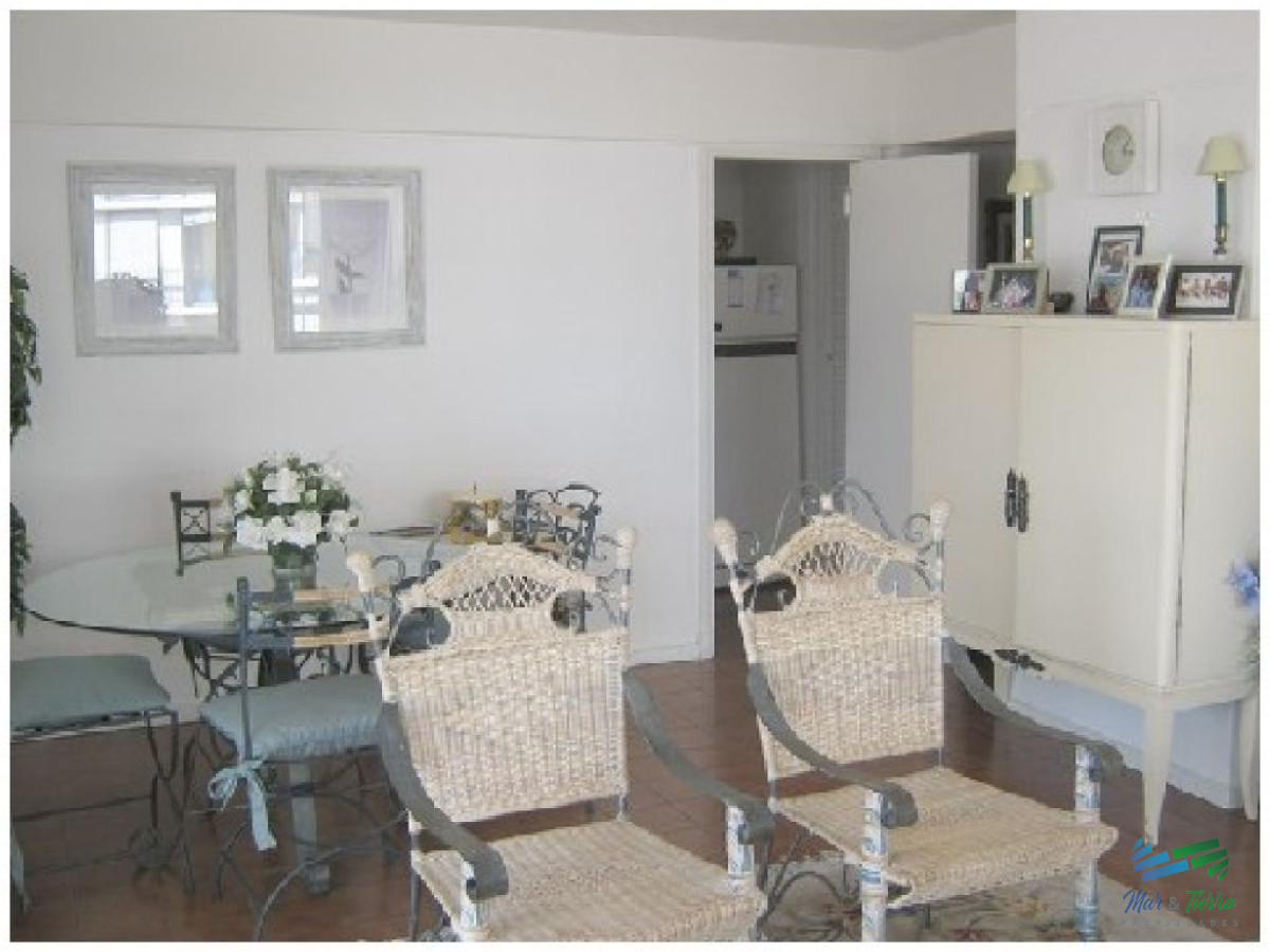 Apartamento ID.1004 - Apartamento en Peninsula, 3 dormitorios *