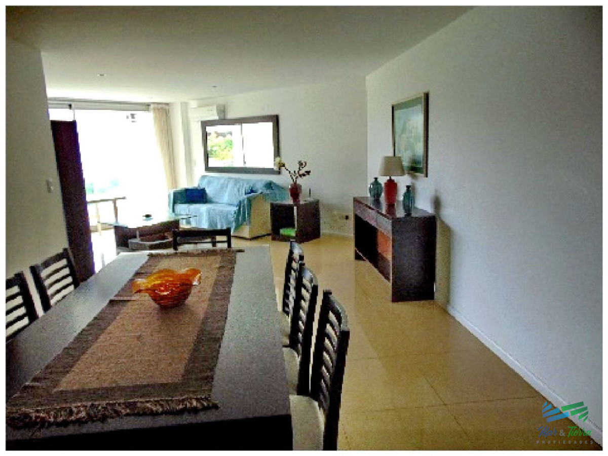 Apartamento ID.1041 - Apartamento en Brava, 3 dormitorios *
