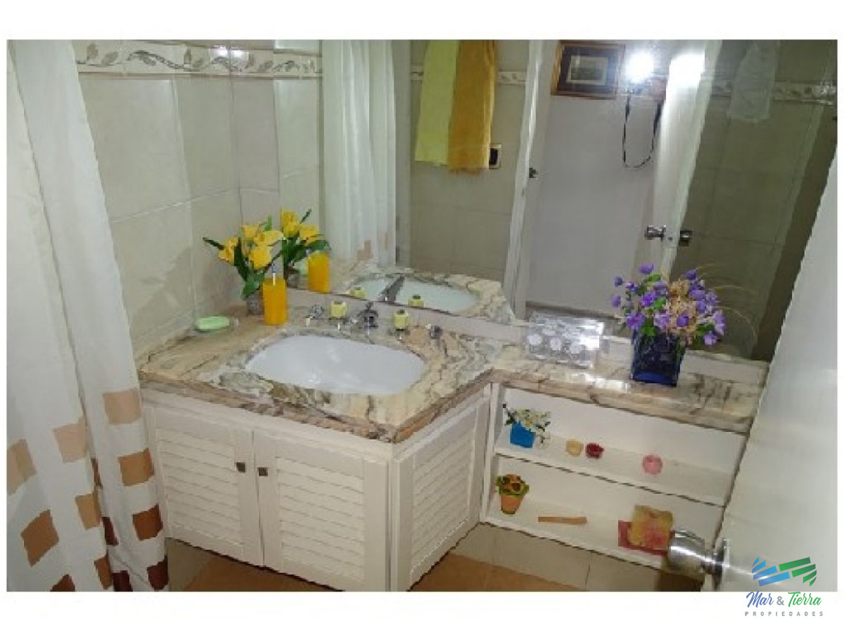Apartamento ID.1052 - Apartamento en Peninsula, 2 dormitorios *