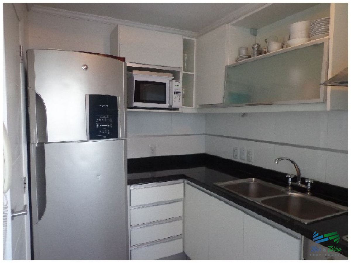 Apartamento ID.1056 - Oportunidad! dos dormitorios, Mansa, Punta del Este