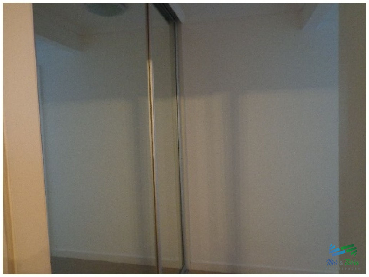 Apartamento ID.1056 - Oportunidad! dos dormitorios, Mansa, Punta del Este