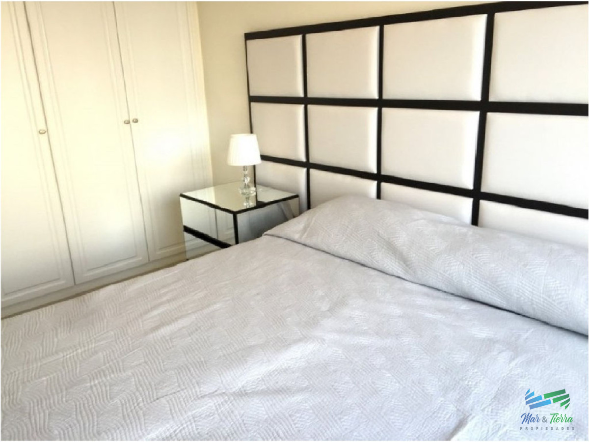 Apartamento ID.1073 - Torre de Categoría, Primera Línea Playa Brava