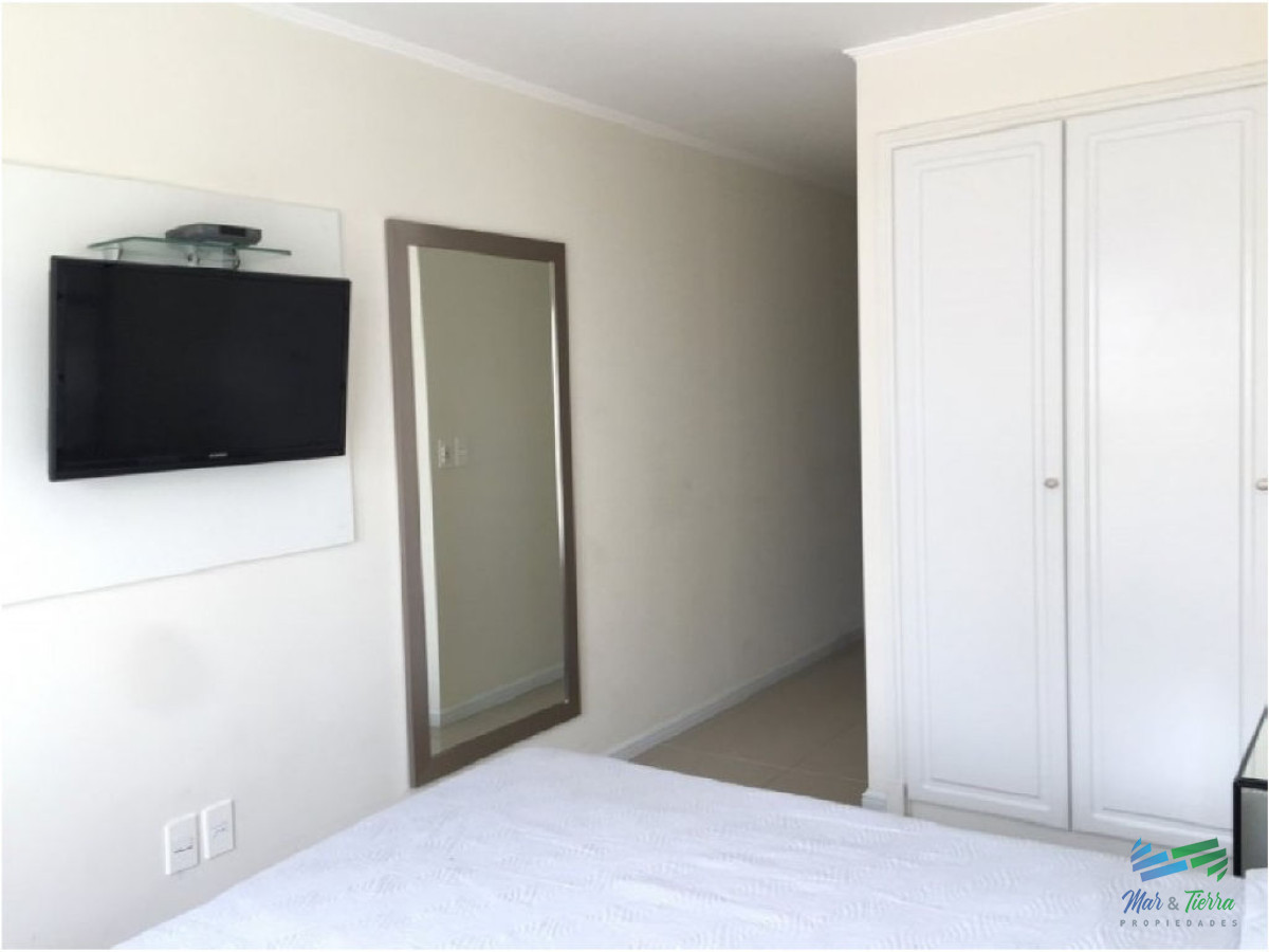 Apartamento ID.1073 - Torre de Categoría, Primera Línea Playa Brava