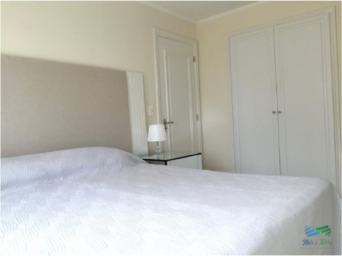 Apartamento ID.1073 - Torre de Categoría, Primera Línea Playa Brava