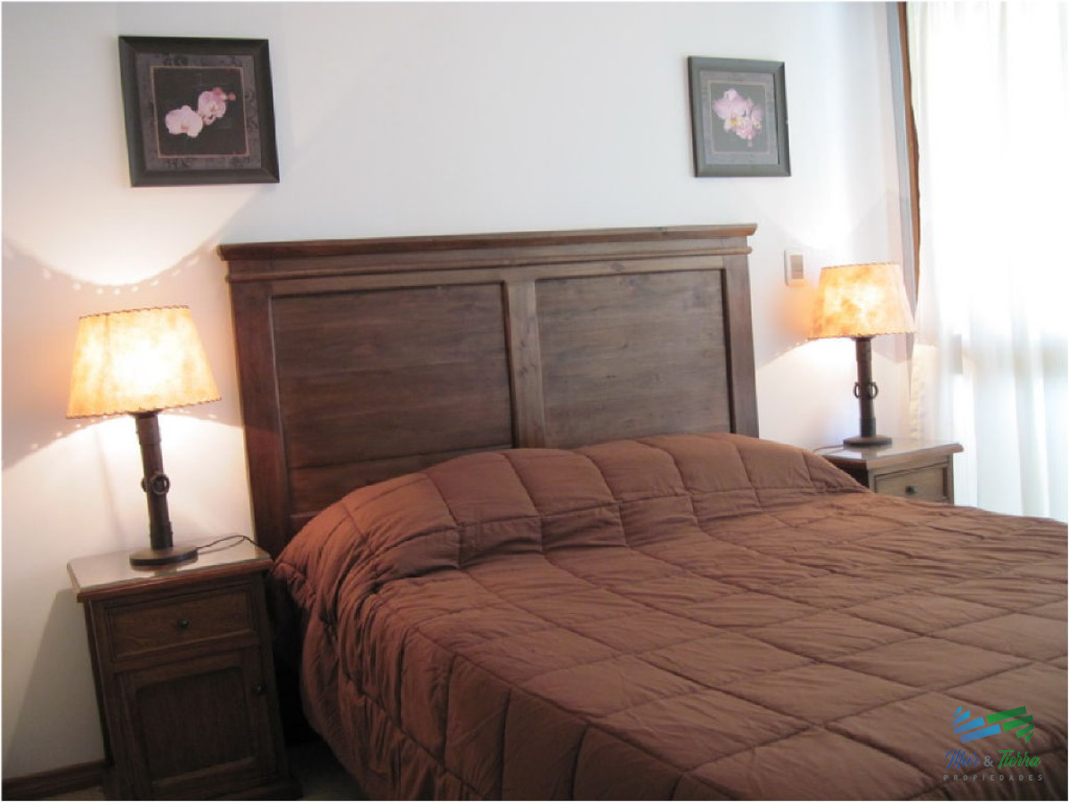 Apartamento ID.1096 - Oportunidad a pasitos del mar , rodeado de todos los servicios... 