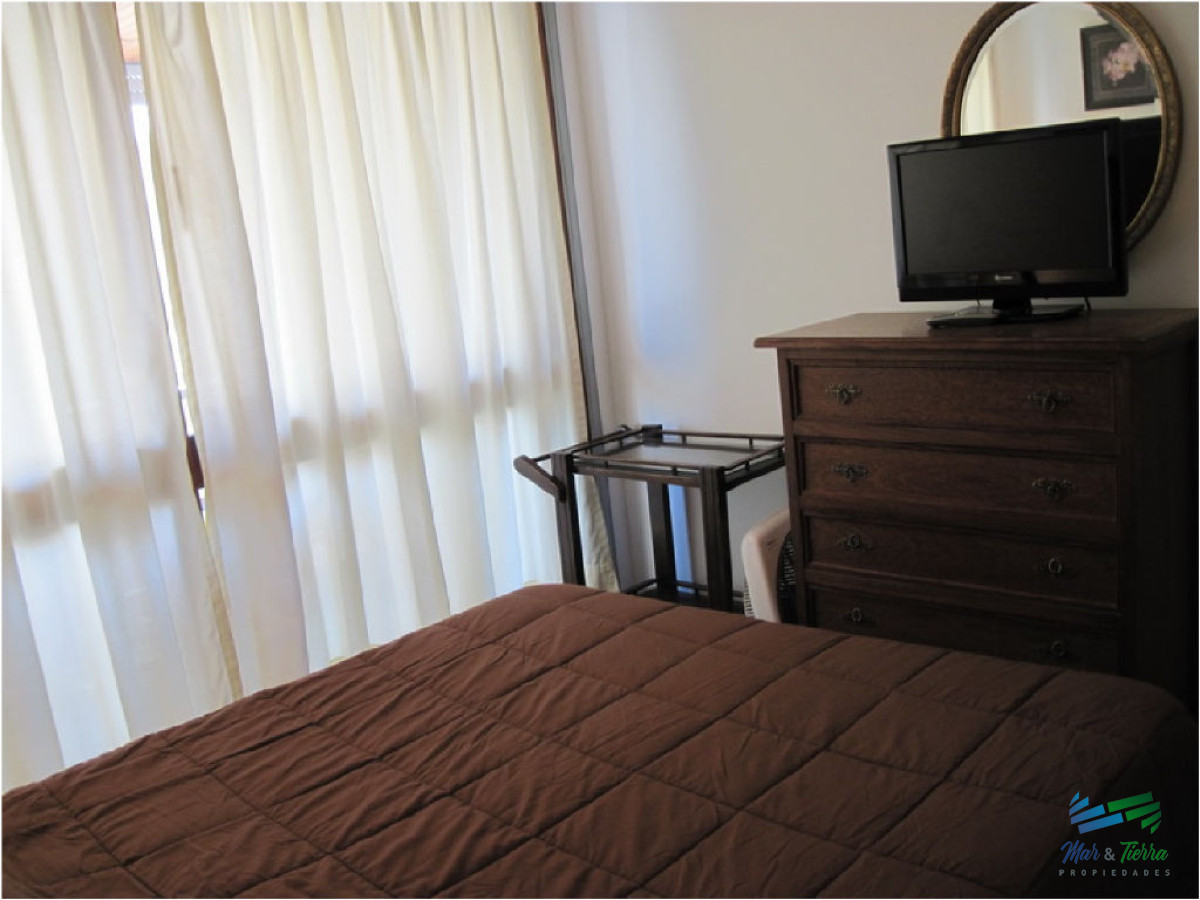 Apartamento ID.1096 - Oportunidad a pasitos del mar , rodeado de todos los servicios... 
