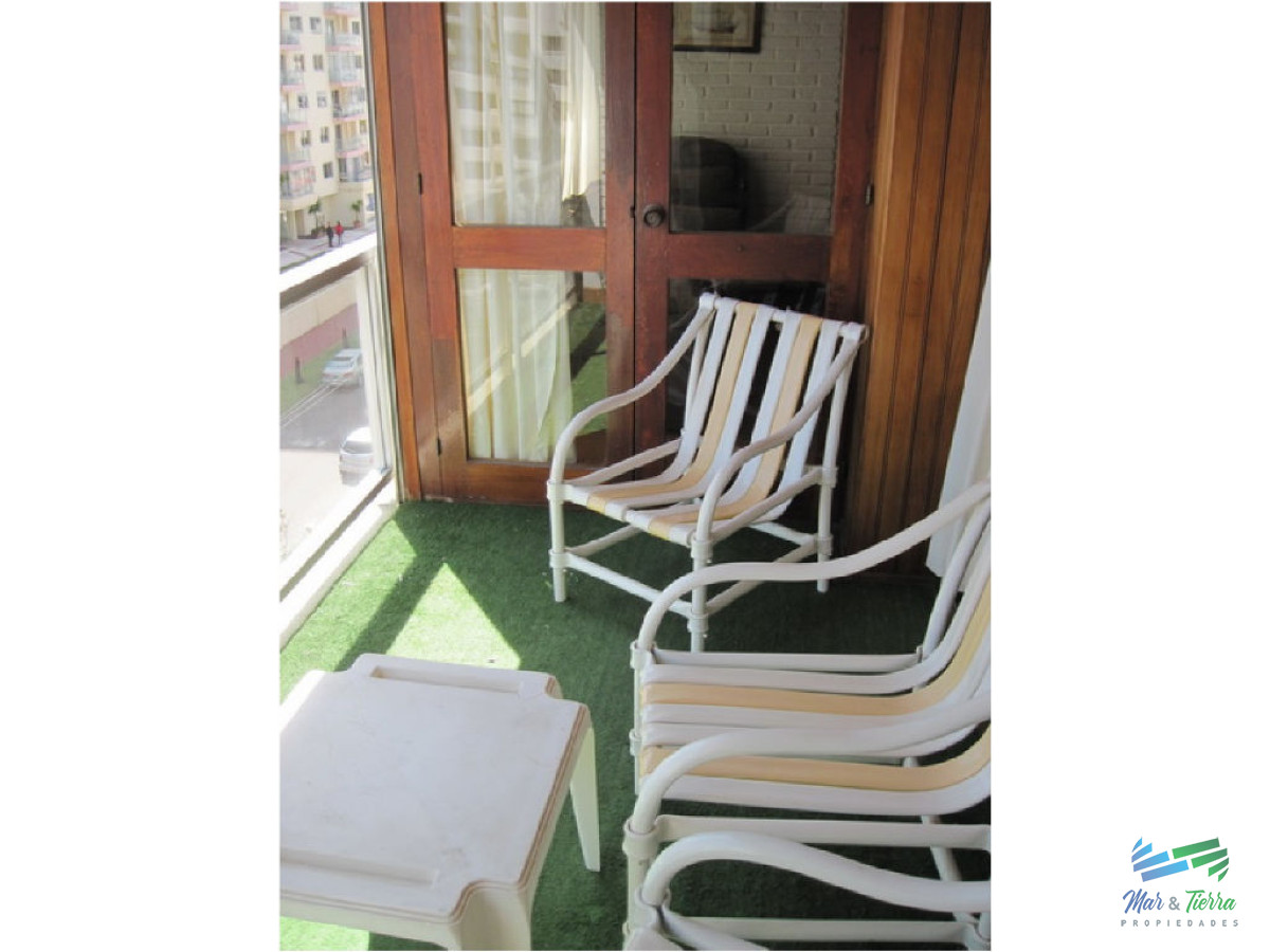 Apartamento ID.1096 - Oportunidad a pasitos del mar , rodeado de todos los servicios... 