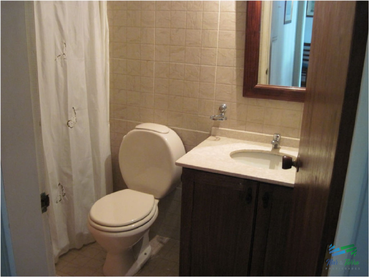 Apartamento ID.1096 - Oportunidad a pasitos del mar , rodeado de todos los servicios... 